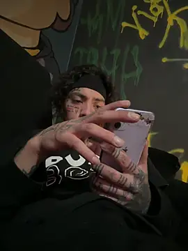 baby young online show from 03-27-26, 07:02