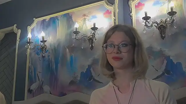 IvyBriggs online show from 01-13-26, 06:02