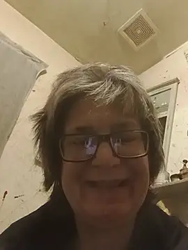 becky1111 online show from 07-14-26, 10:21