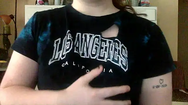 Tennessee baddie 2025 online show from 12-22-25, 04:37