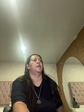 evelyn harpeery online show from 06-19-26, 10:52