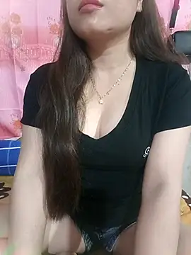 lanahotvn online show from 12-18-25, 07:25