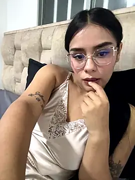 evangeline 8 online show from 01-17-26, 05:23