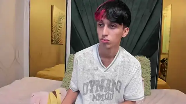 wildboy22  online show from 01-13-26, 01:55