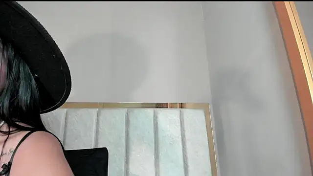 GahiaBelucci online show from 04-09-26, 06:13