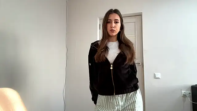 DeannaSuri online show from 01-10-26, 01:24