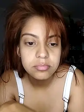 mia hottie2210 online show from 12-19-25, 07:04