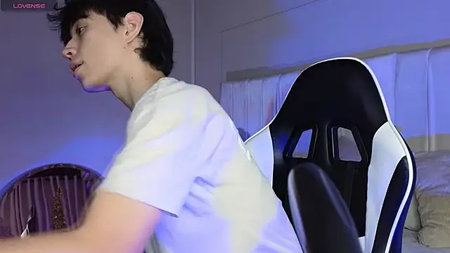 Aron valverde online show from 01-07-26, 02:25