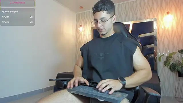 Noah Clarkk online show from 04-13-26, 05:18