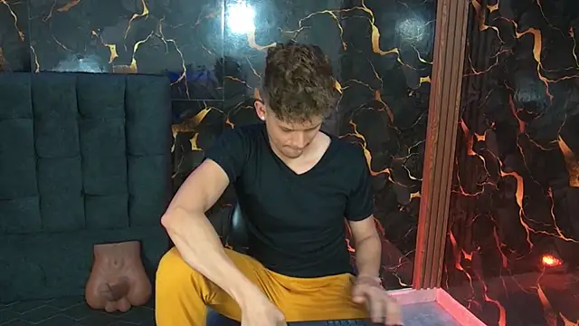 davilap toyboy online show from 01-13-26, 11:37