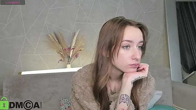 Hi  Karuuu online show from 01-15-26, 01:10