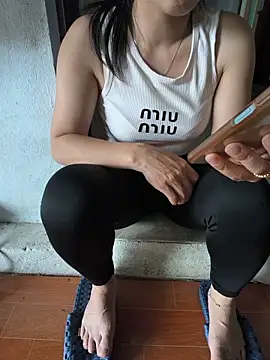 Sweet-Berryy online show from 06-17-26, 02:58