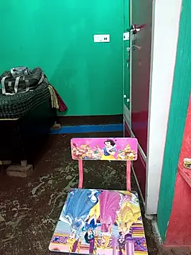 QWEEN7B online show from 02-18-26, 06:42