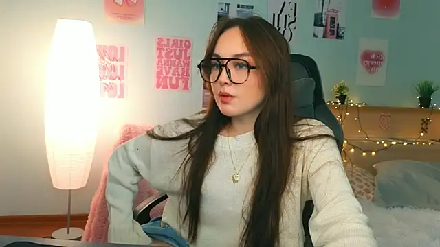 fallin lovee online show from 01-18-26, 07:39