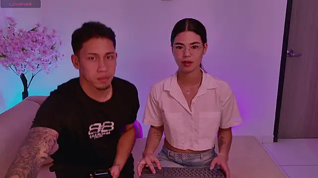 ZairaEon online show from 01-06-26, 03:43