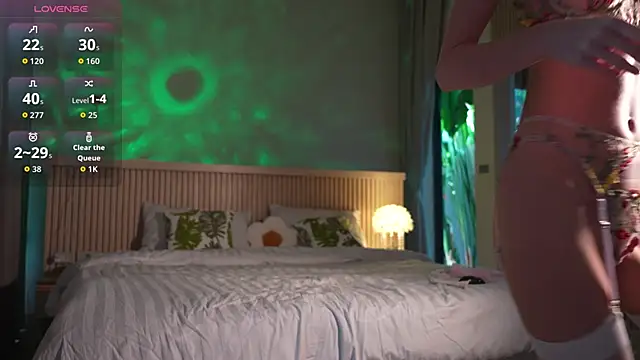 YourNaughtyMiss online show from 02-06-26, 03:33