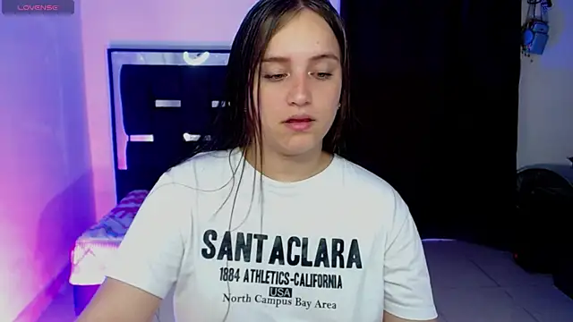 Snapshot of Mara_alexia chatting on 01-13-26, 07:52 Mara alexia online show from 01-13-26, 07:52