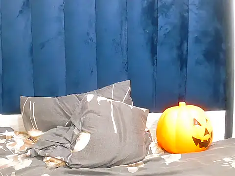 DarkBeauty33 online show from 12-22-25, 11:29