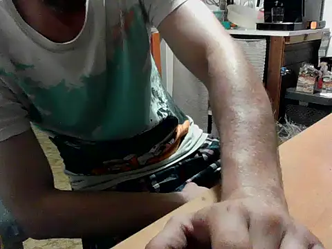Snapshot of PM12345A chatting on 08-06-26, 08:00 PM12345A online show from 08-06-26, 08:00