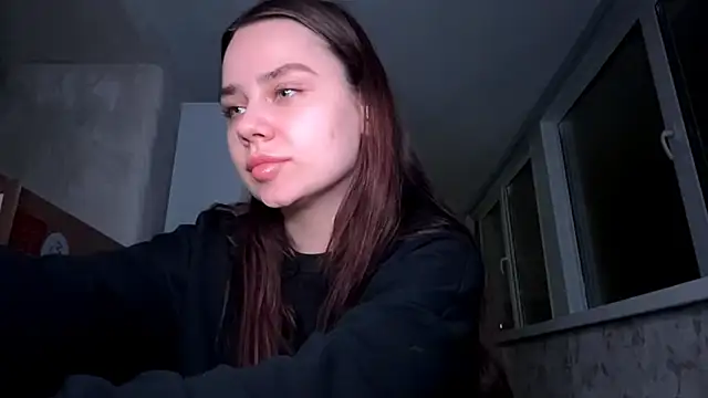 MiloyNoir online show from 01-08-26, 05:48