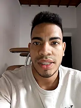 Moreno latino sex online show from 12-20-25, 05:09