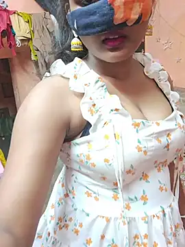 Babyx00 online show from 01-18-26, 04:44