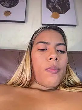 MiaSizzle online show from 01-31-26, 07:11