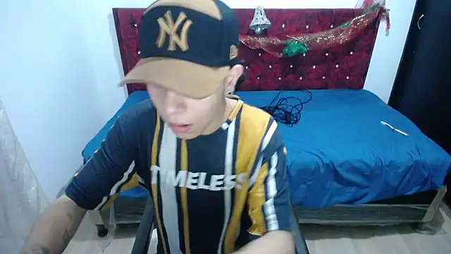 Demon Sam  online show from 12-23-25, 03:15