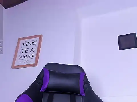  noa smithh  online show from 12-21-25, 11:06