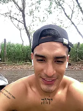 Maicol xxxx online show from 02-22-26, 03:32