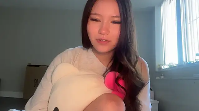luvvivii online show from 06-04-26, 12:44