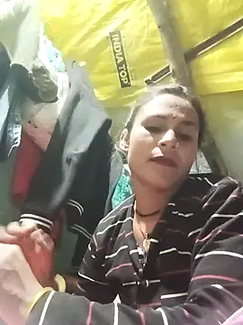 Snapshot of Cuty_priti chatting on 02-04-26, 05:30 Cuty priti online show from 02-04-26, 05:30