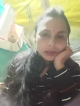 Snapshot of Cuty_priti chatting on 02-17-26, 04:46 Cuty priti online show from 02-17-26, 04:46