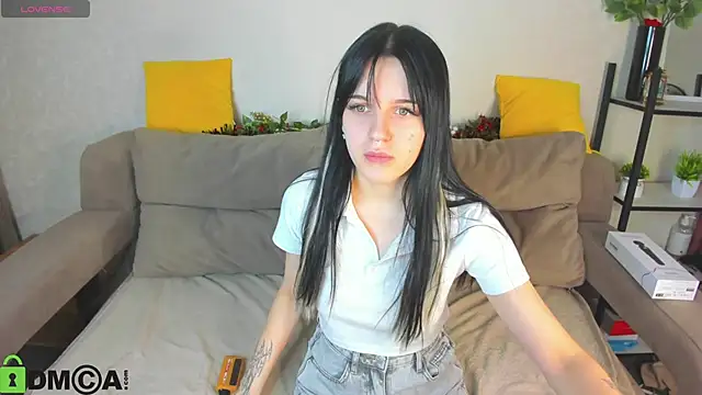 Lilith Wholsh online show from 01-10-26, 09:22