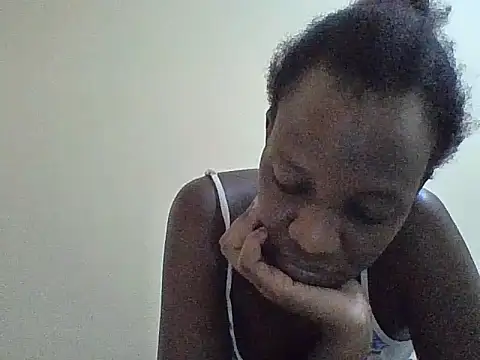 SimplyHer online show from 12-23-25, 05:16