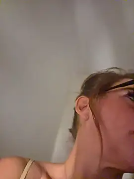 LaLynn online show from 03-25-26, 10:16