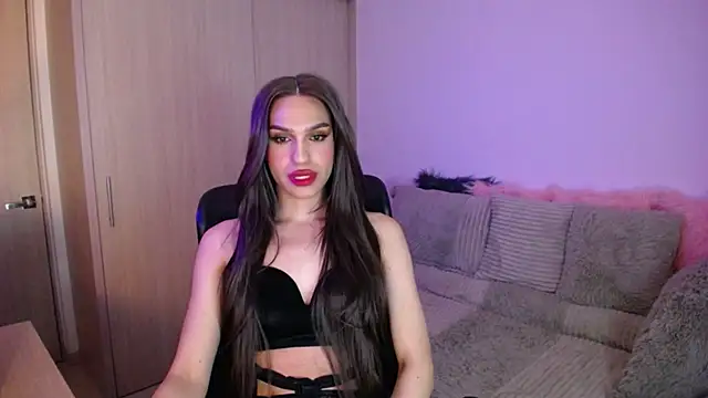 TSAlexaFeet online show from 12-20-25, 02:51