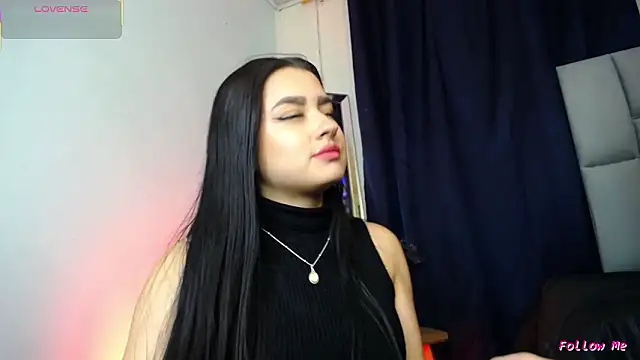 Emilyy05  online show from 03-03-26, 03:12