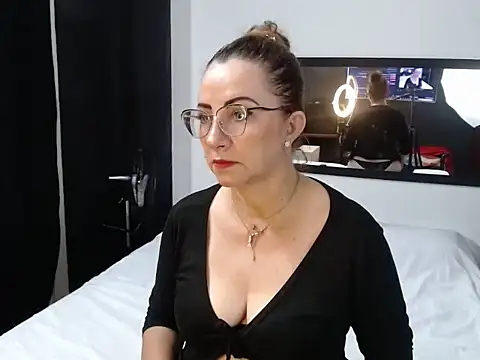 liss curly online show from 01-14-26, 11:53