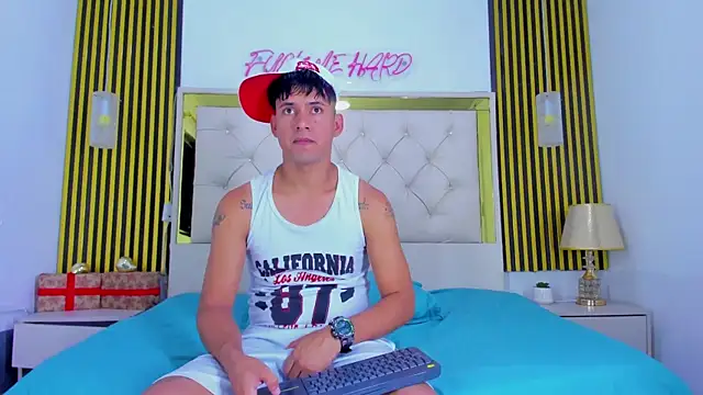 Sweet kevin1 online show from 01-11-26, 06:18