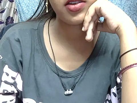 cute Dirty Diva online show from 06-28-26, 02:45