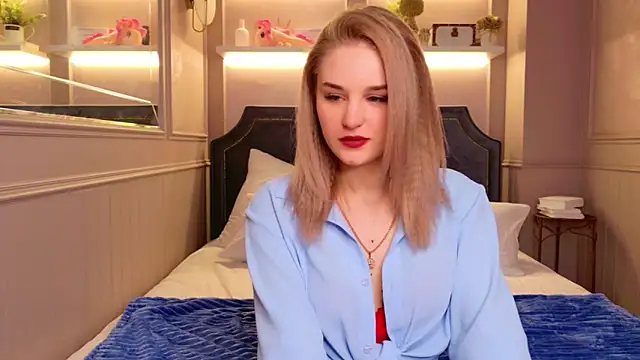 Molly Voss online show from 02-02-26, 03:33