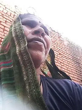 Snapshot of Rakhi_cut chatting on 05-19-26, 01:11 Rakhi cut online show from 05-19-26, 01:11