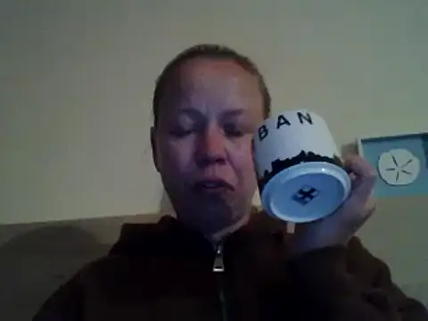 jennyblondeuk online show from 05-19-26, 07:53