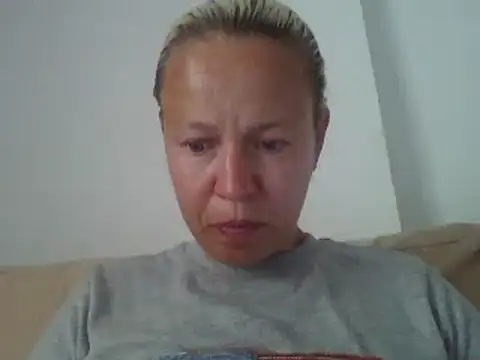 jennyblondeuk online show from 06-01-26, 05:36
