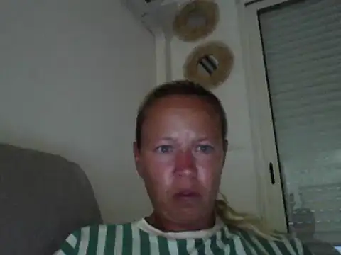 jennyblondeuk online show from 06-30-26, 07:48