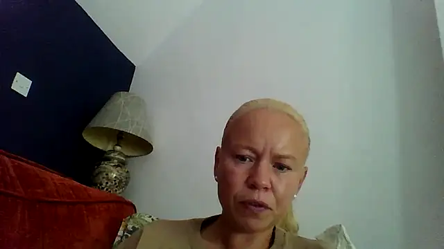 jennyblondeuk online show from 07-28-26, 02:13