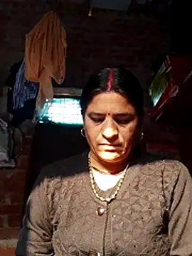 CUTE Ishpa online show from 01-11-26, 03:44