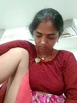 Snapshot of Mahima_rani34 chatting on 07-14-26, 11:43 Mahima rani34 online show from 07-14-26, 11:43