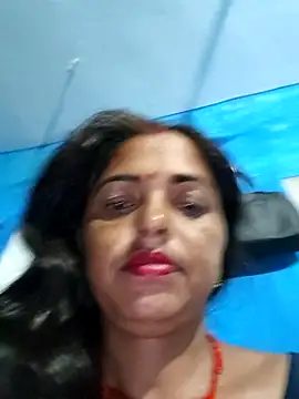 Snapshot of Mahima_rani34 chatting on 08-06-26, 06:54 Mahima rani34 online show from 08-06-26, 06:54